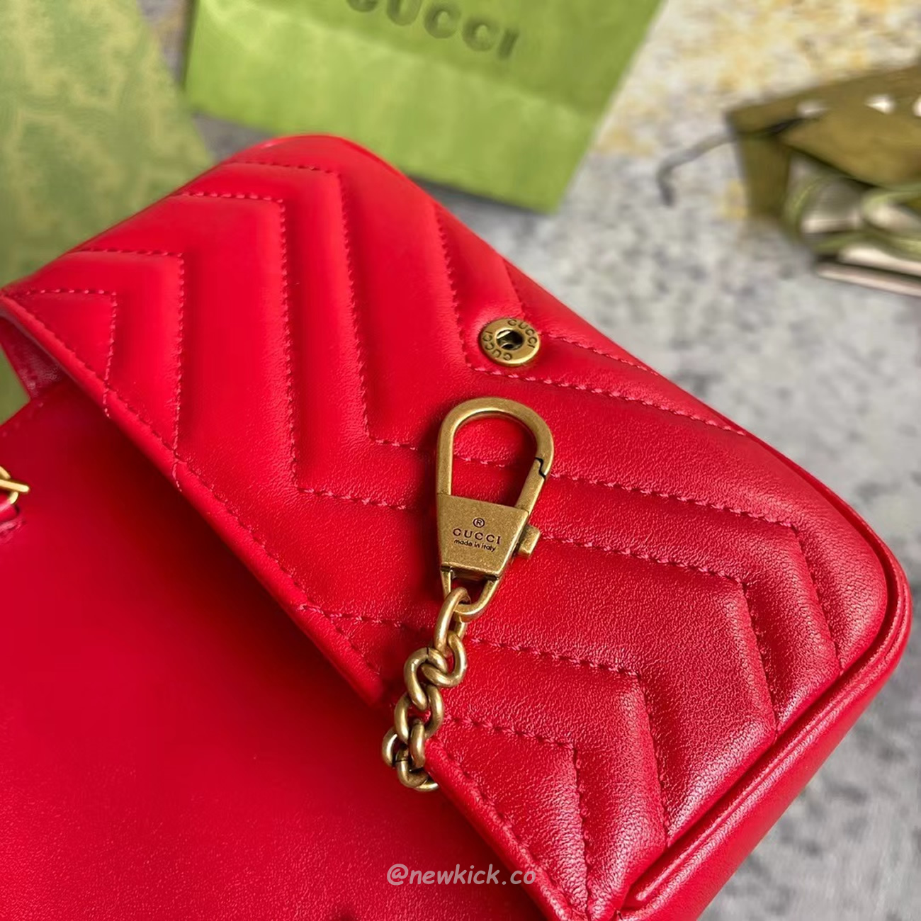 Gucci Gg Marmont Matelasse Super Mini Bag Red (9) - newkick.cc