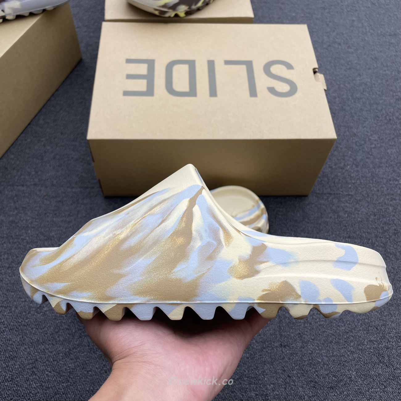 Adidas Yeezy X Kanye West Slide Bone (10) - newkick.cc