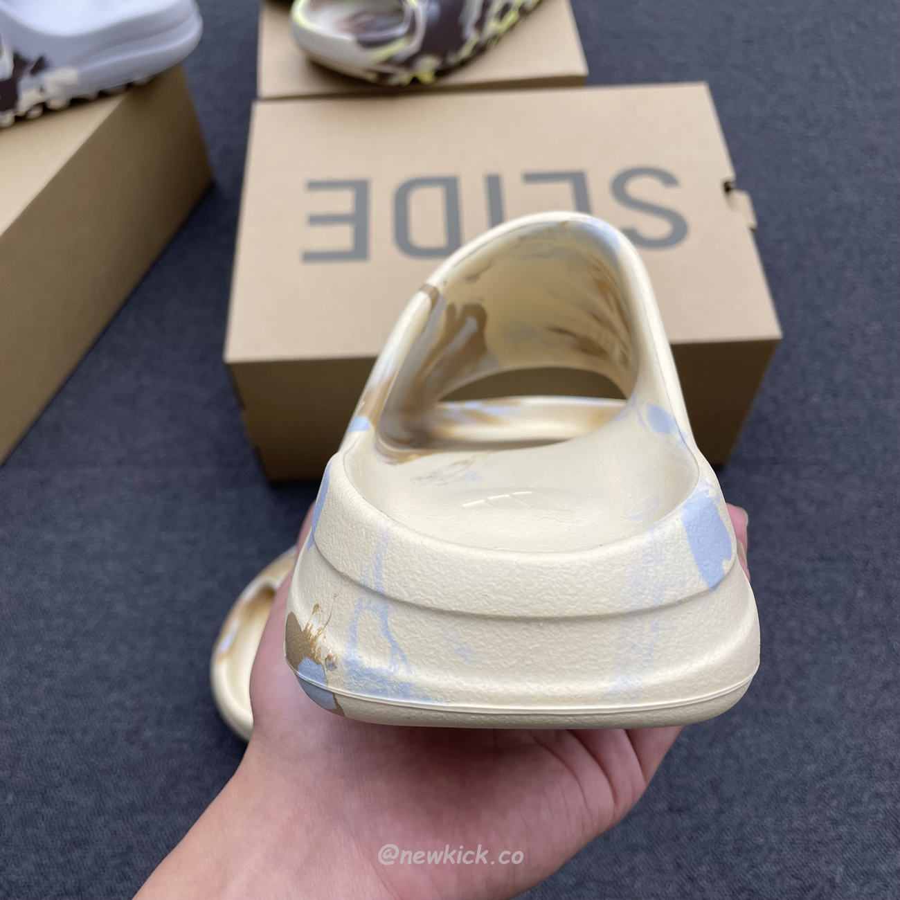 Adidas Yeezy X Kanye West Slide Bone (21) - newkick.cc