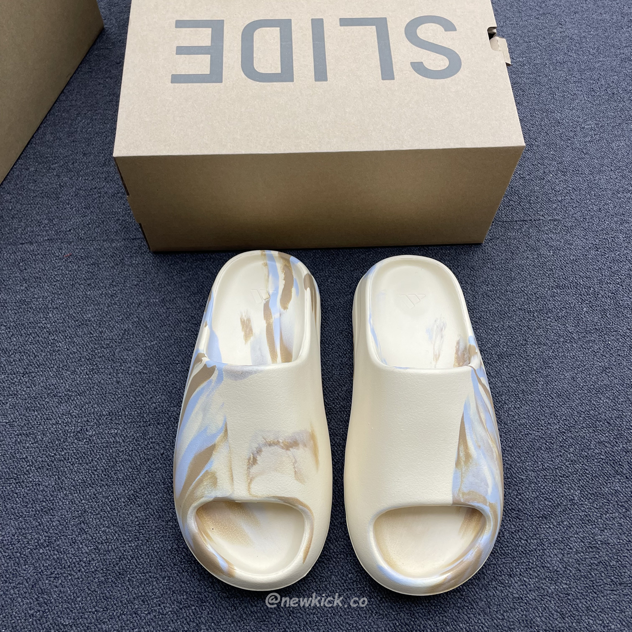 Adidas Yeezy X Kanye West Slide Bone (23) - newkick.cc