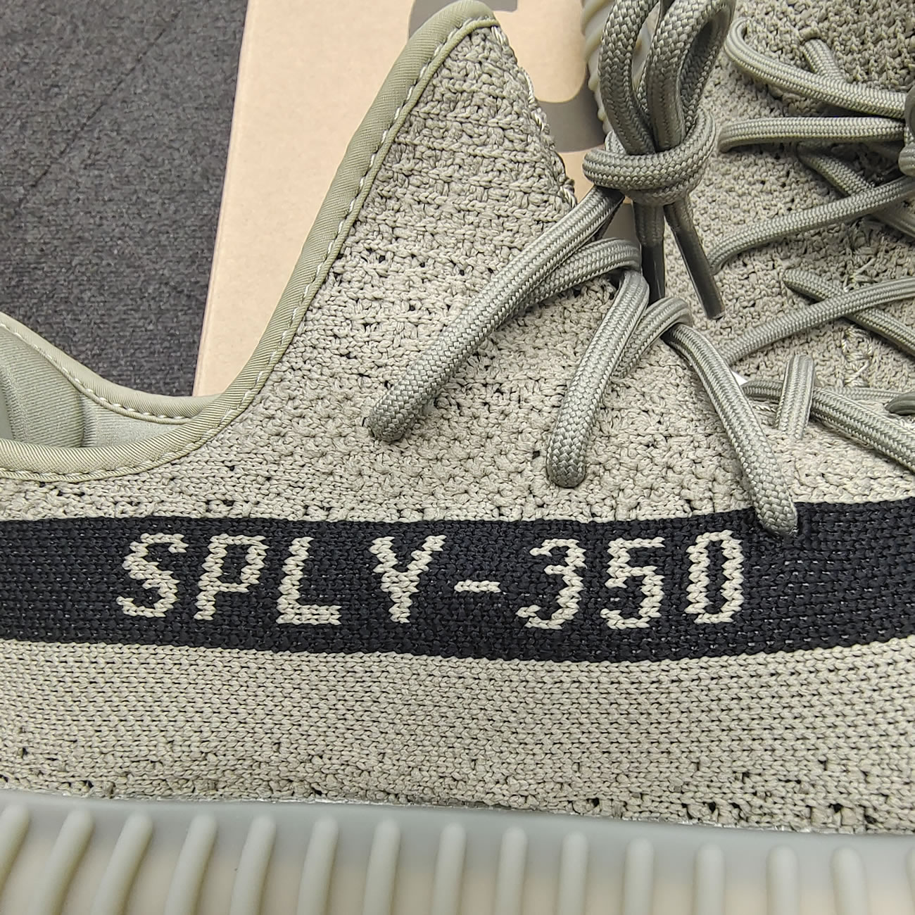 Adidas Yeezy Boost 350 V2 Granite Hq2059 (7) - newkick.cc