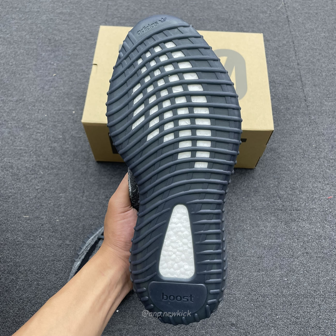 Adidas Yeezy Boost 350 V2 Mx Dark Salt Id4811 (7) - newkick.cc