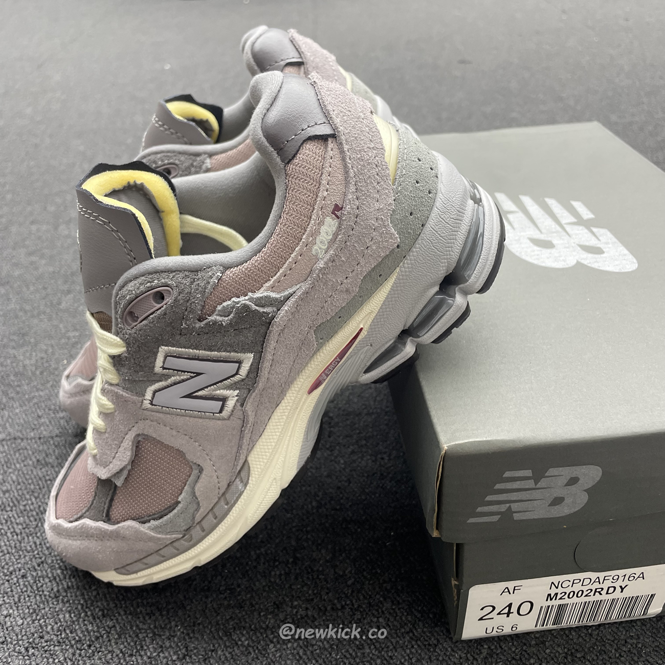 New Balance 2002r Protection Pack Lunar New Year Dusty Lilac M2002rdy (3) - newkick.cc