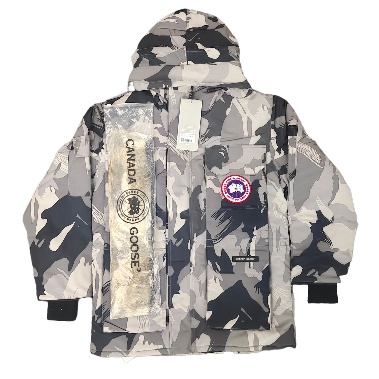 Canada Goose Expedition Logo Pbi Patch Parka Coat (10) - newkick.cc