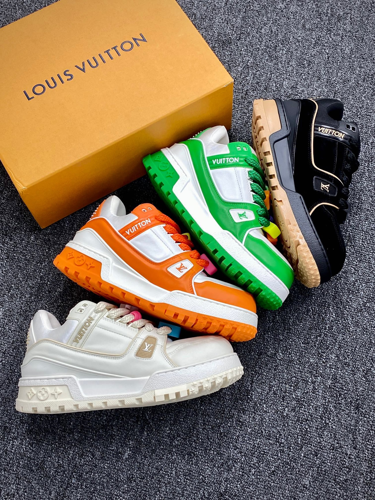 Louis Vuitton Trainer Maxi Orange Green White Black (4) - newkick.cc