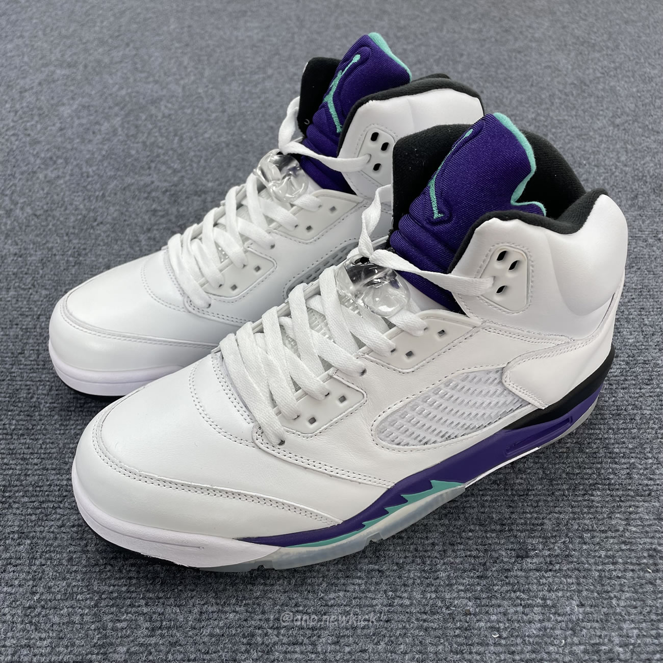 Air Jordan 5 Retro Grape 2013 136027 108 (4) - newkick.cc