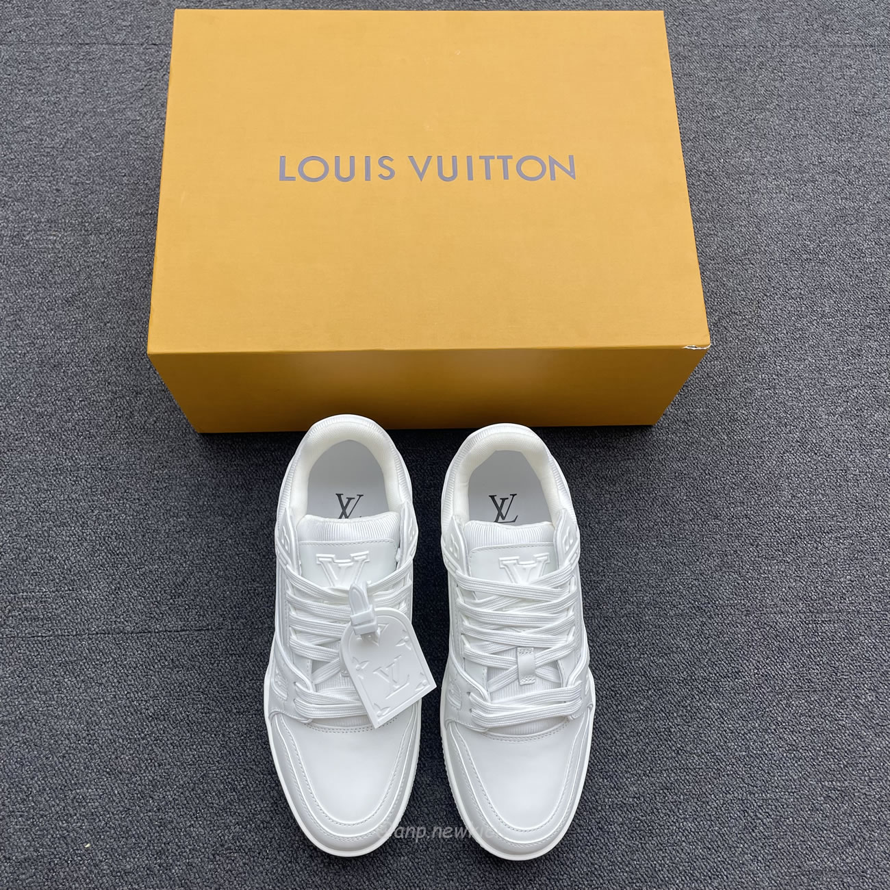 Louis Vuitton Lv Trainer Sneaker White 1a8wav (7) - newkick.cc