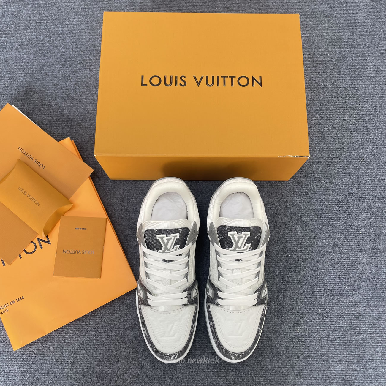 Louis Vuitton Trainer Monogram Denim Grey White 1adf58 (2) - newkick.cc