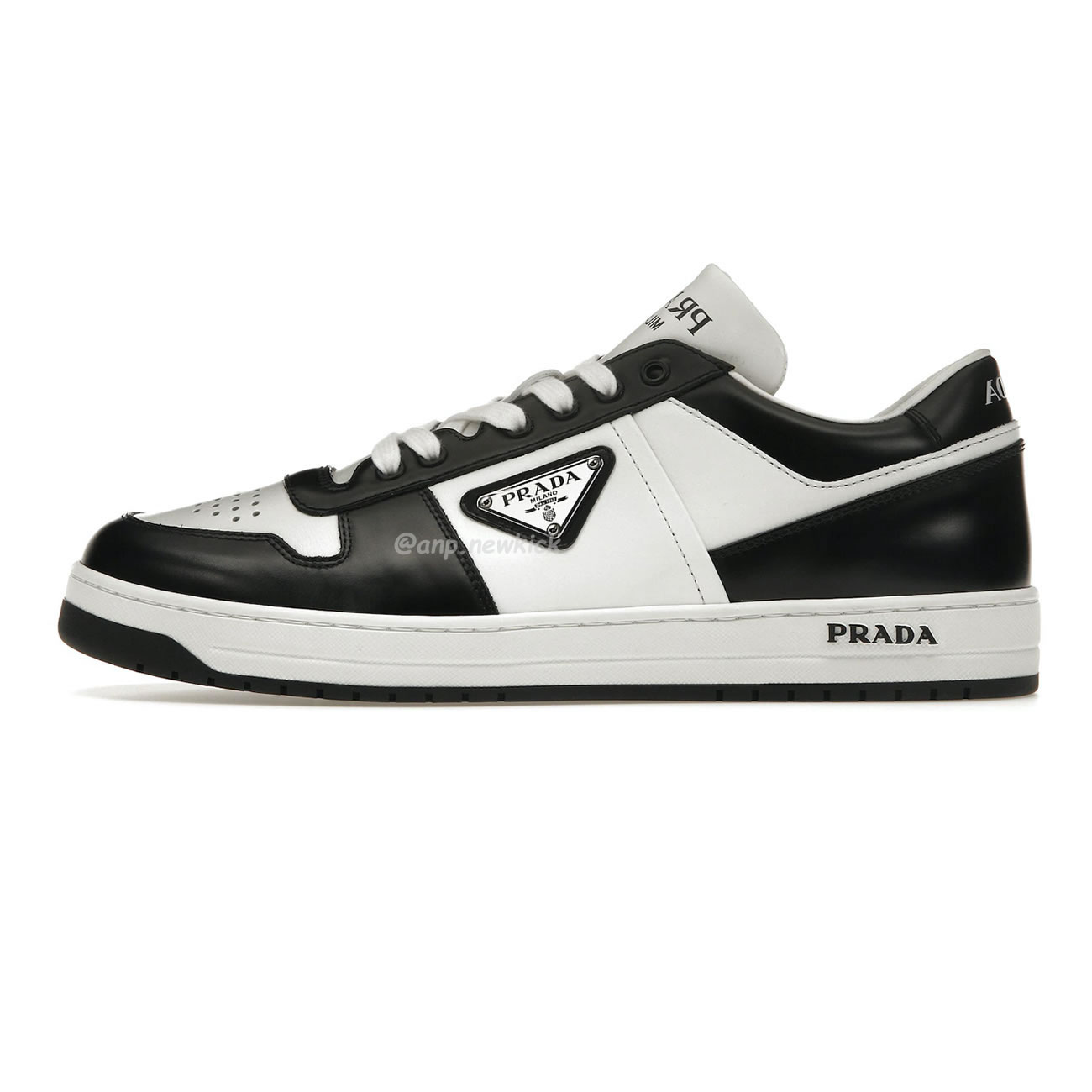 Prada Downtown Low Top Sneakers Leather White Black 2ee364 3lkg F0964 (1) - newkick.cc