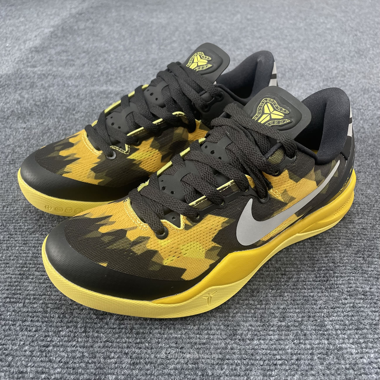 Nike Kobe 8 Xdr Black Yellow 555286‑077 (7) - newkick.cc