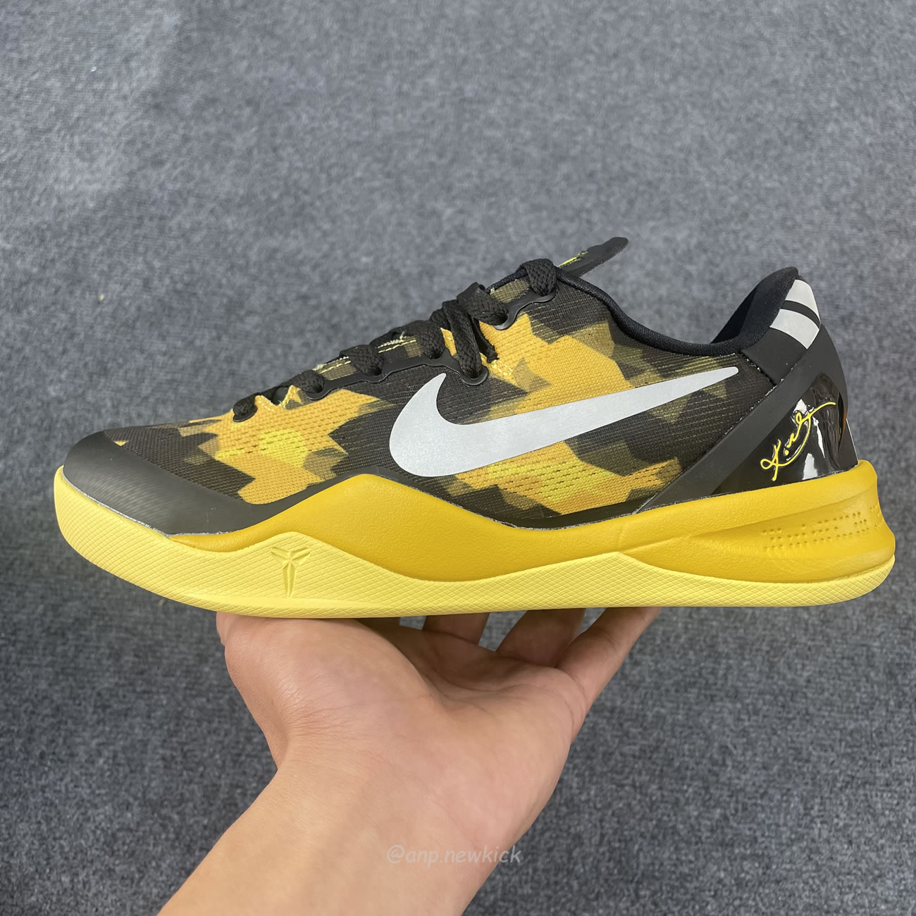 Nike Kobe 8 Xdr Black Yellow 555286‑077 (8) - newkick.cc