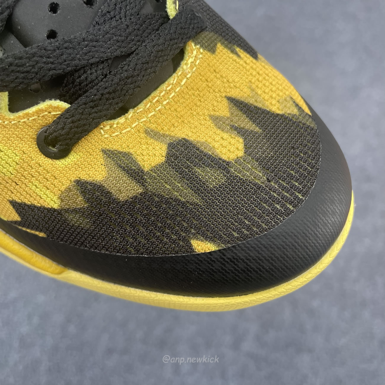 Nike Kobe 8 Xdr Black Yellow 555286‑077 (9) - newkick.cc