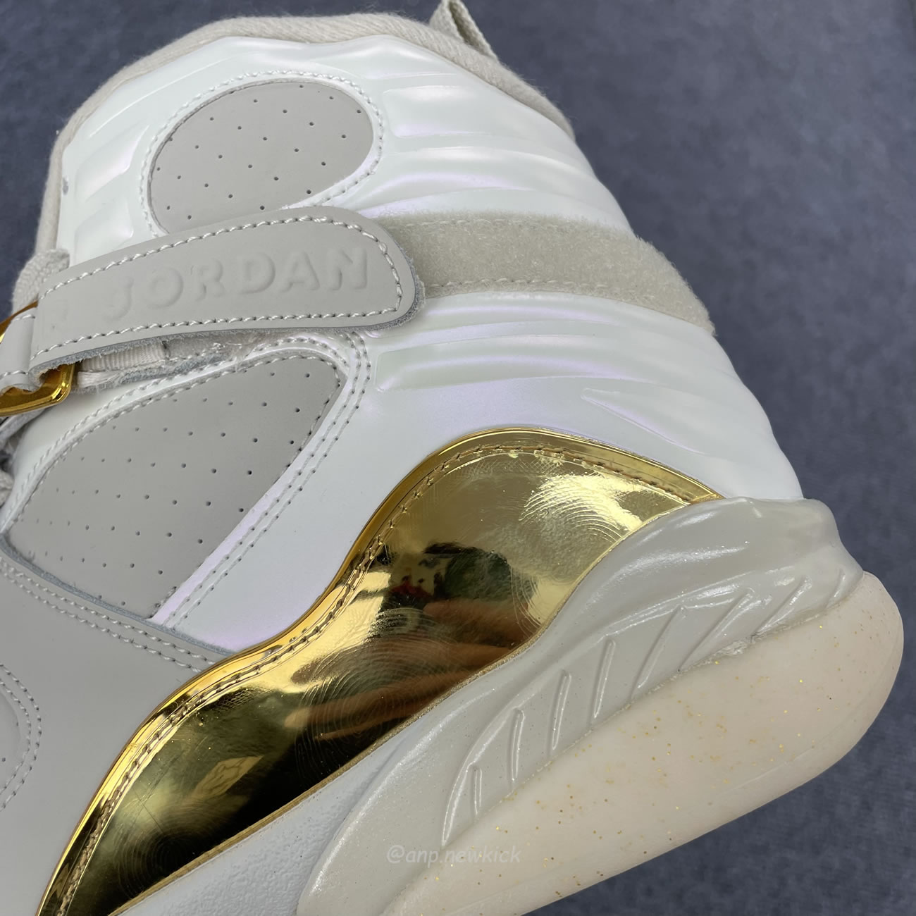 Air Jordan 8 Retro Champagne 832821 030 (4) - newkick.cc