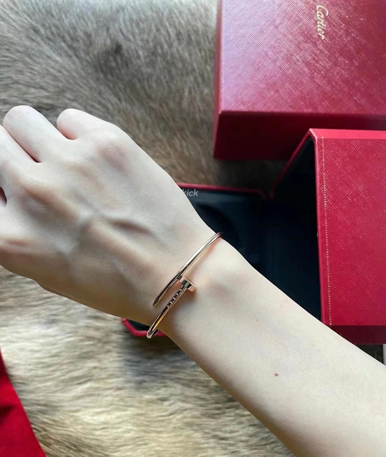 Cartier Bracelet Juste Un Clou B6062618 (5) - newkick.cc