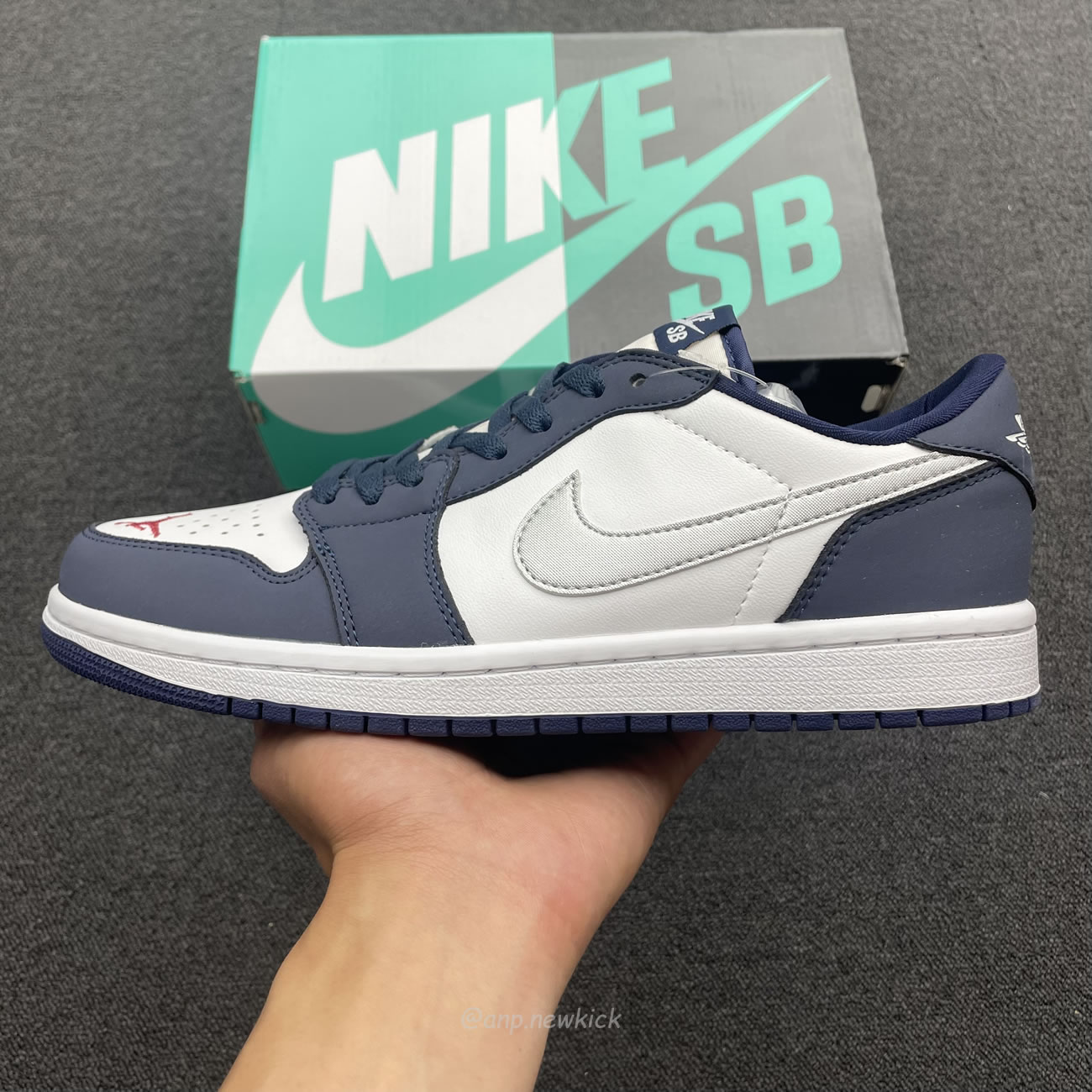 Air Jordan 1 Low Sb Midnight Navy Cj7891 400 (11) - newkick.cc