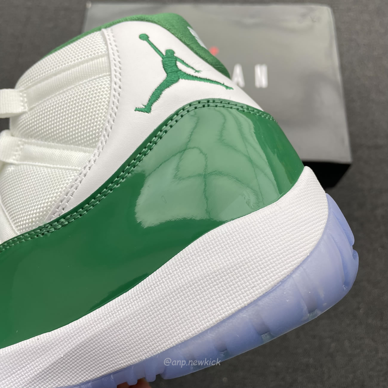 Air Jordan 11 Retro White Green Ct8012 113 (3) - newkick.cc