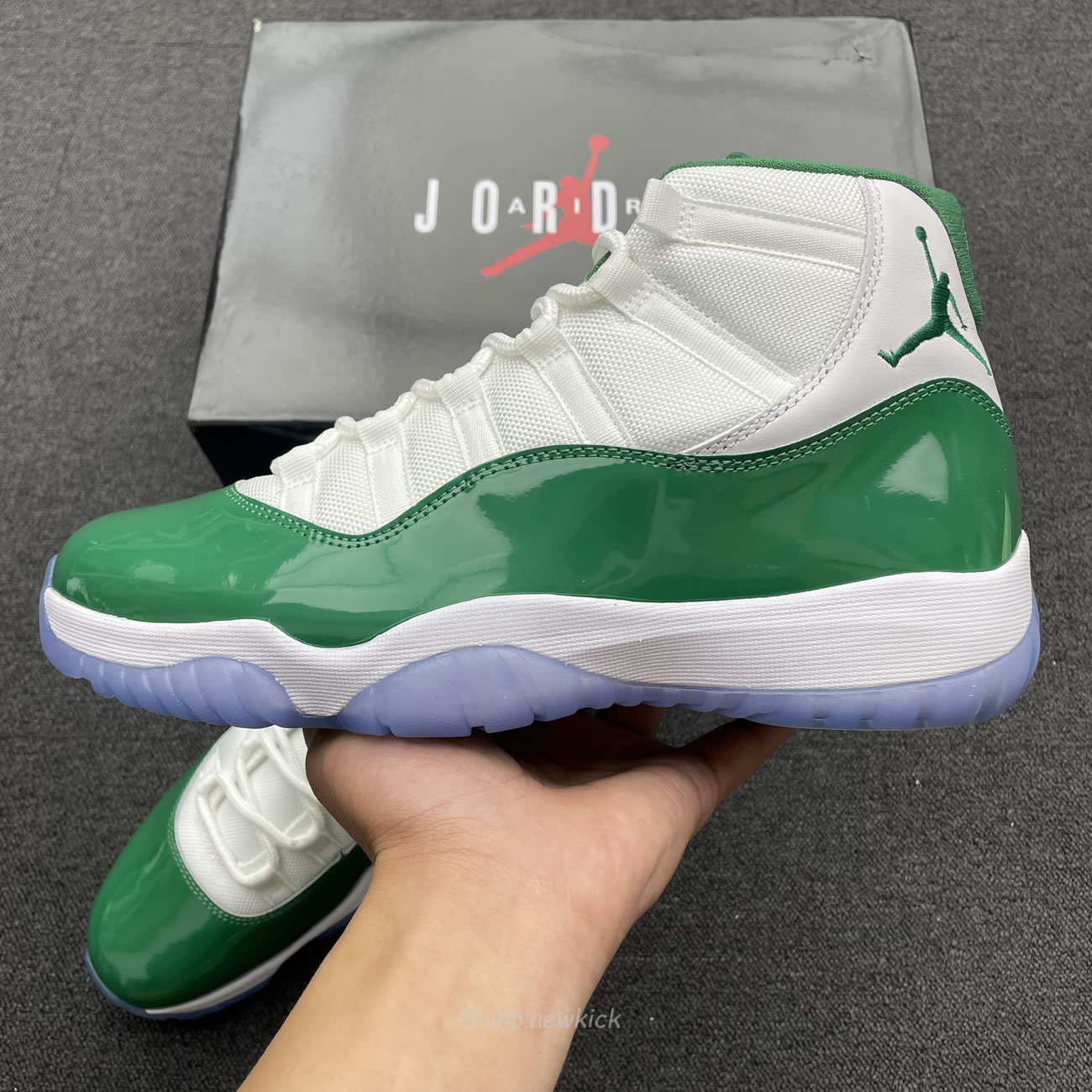 Air Jordan 11 Retro White Green Ct8012 113 (4) - newkick.cc