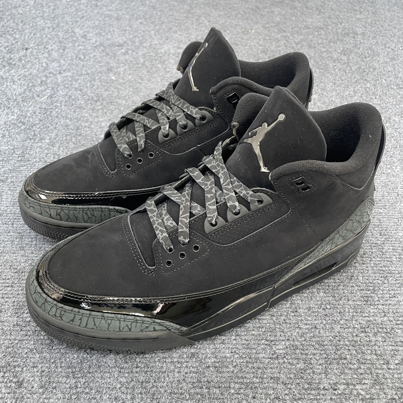 Air Jordan 3 Retro Black Cat 2025 Ct8532 001 (4) - newkick.cc