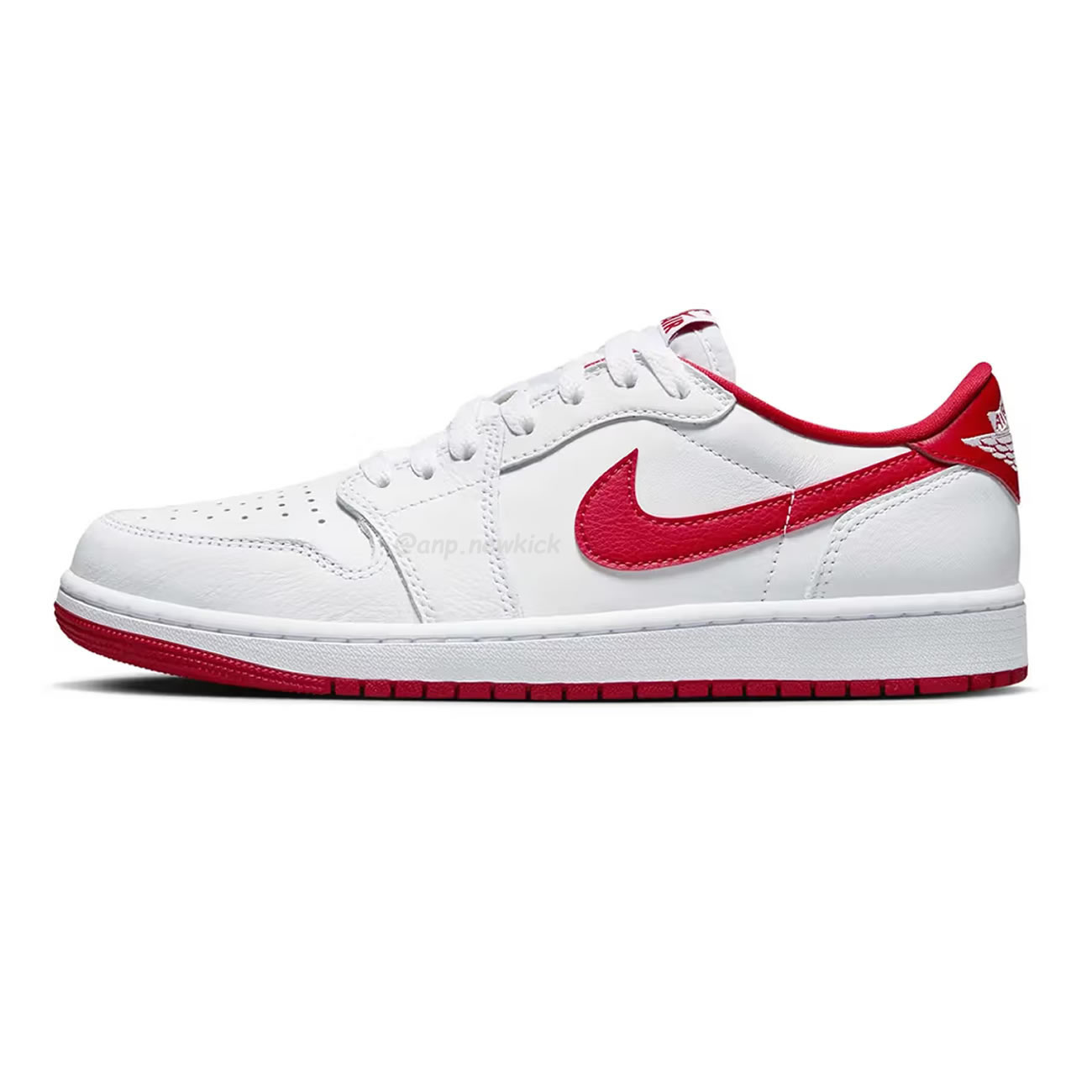 Air Jordan 1 Retro Low Og University Red Cz0790 161 (1) - newkick.cc