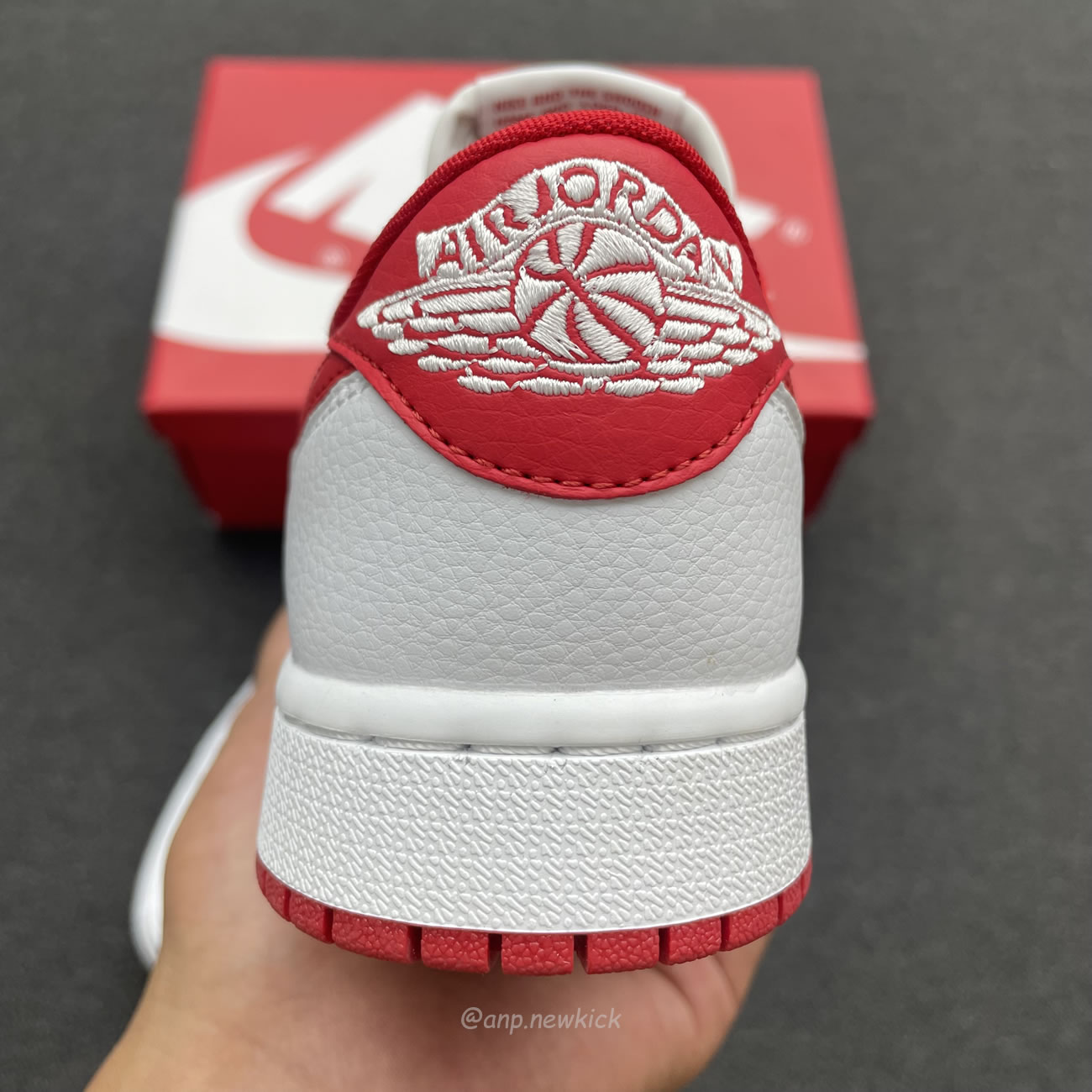 Air Jordan 1 Retro Low Og University Red Cz0790 161 (9) - newkick.cc