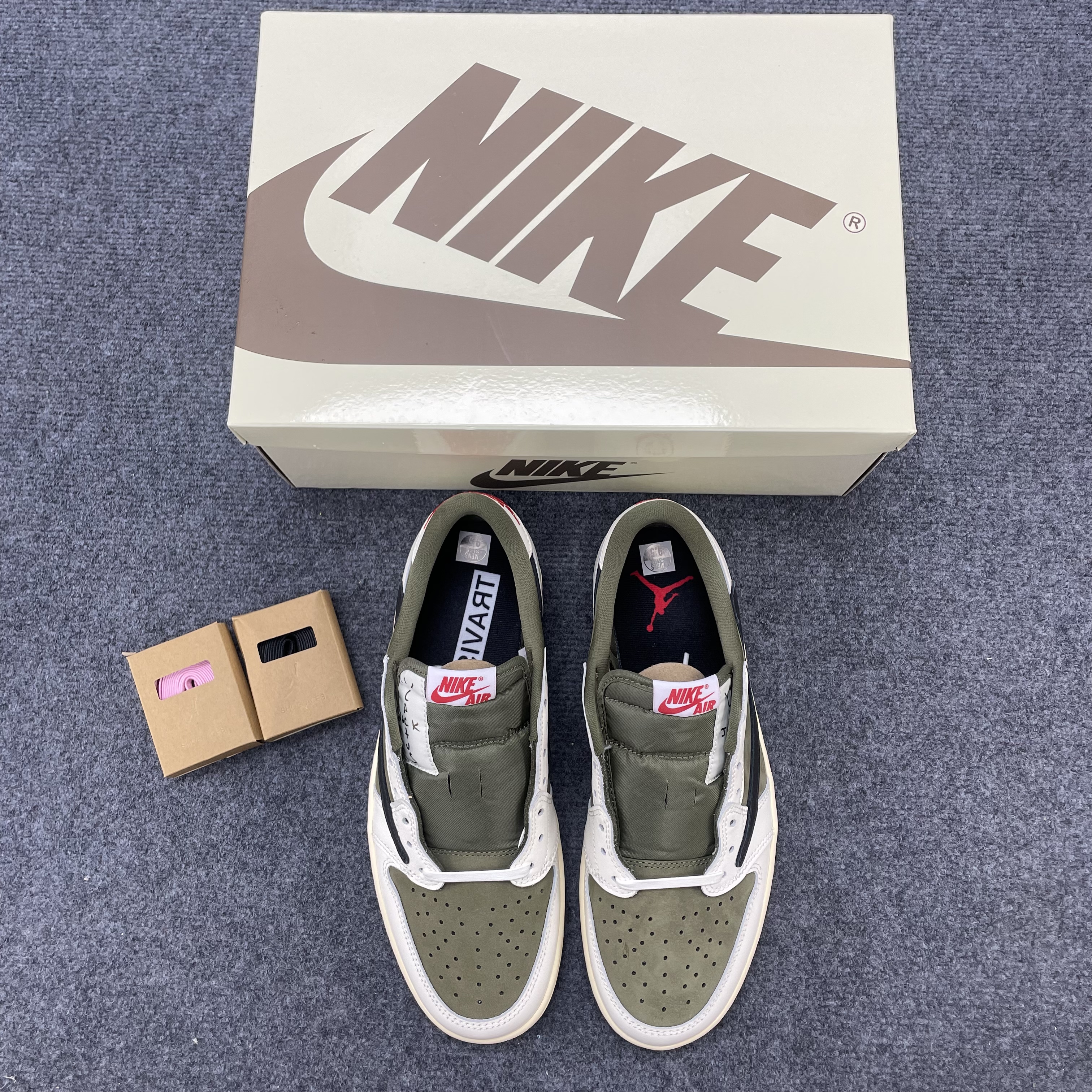 Travis Scott X Air Jordan 1 Low Og Sp Medium Olive Dm7866 200 (37) - newkick.cc