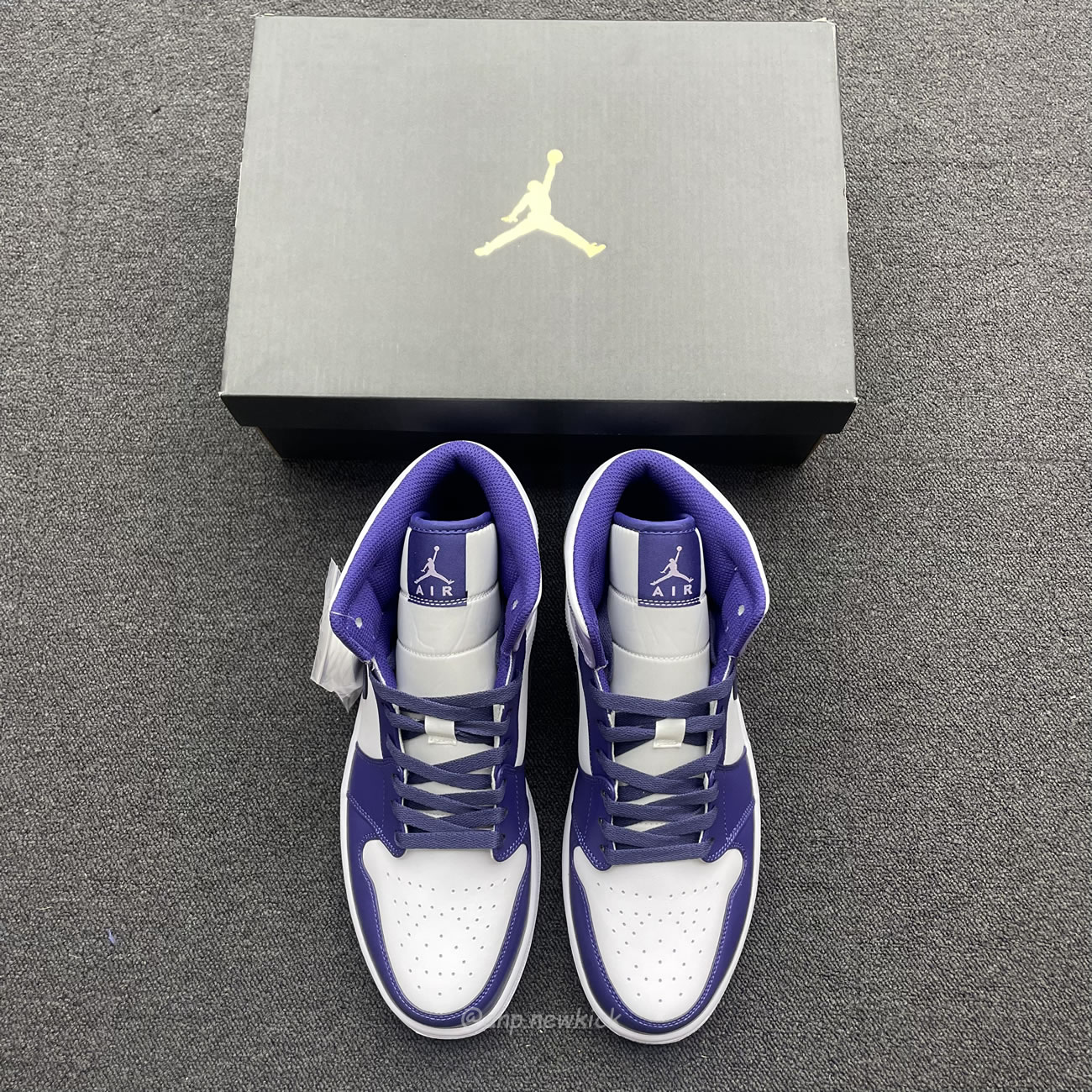 Air Jordan 1 Mid Blueberry Dq8426 515 (2) - newkick.cc