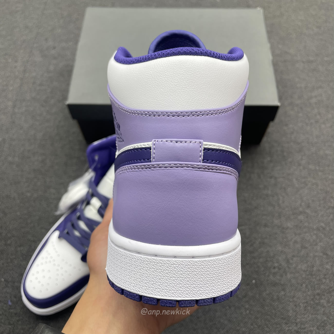 Air Jordan 1 Mid Blueberry Dq8426 515 (4) - newkick.cc