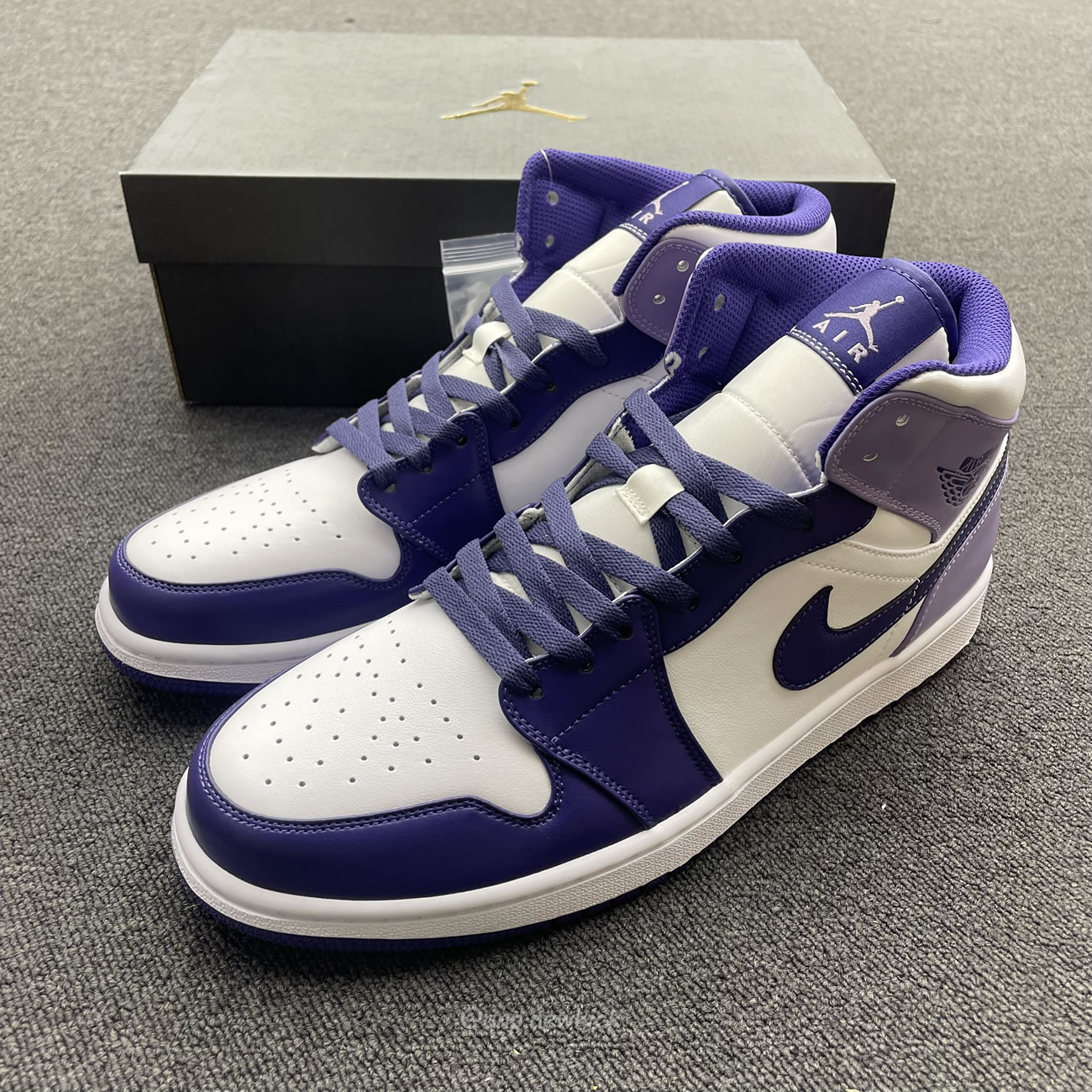 Air Jordan 1 Mid Blueberry Dq8426 515 (9) - newkick.cc