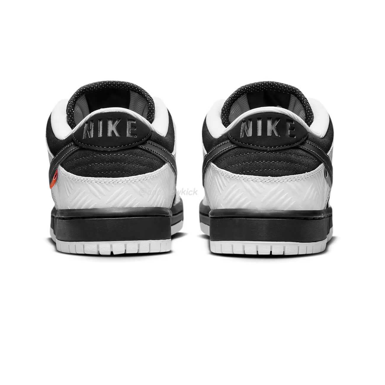 Nike Sb Dunk Low Tightbooth Fd2629 100 (11) - newkick.cc