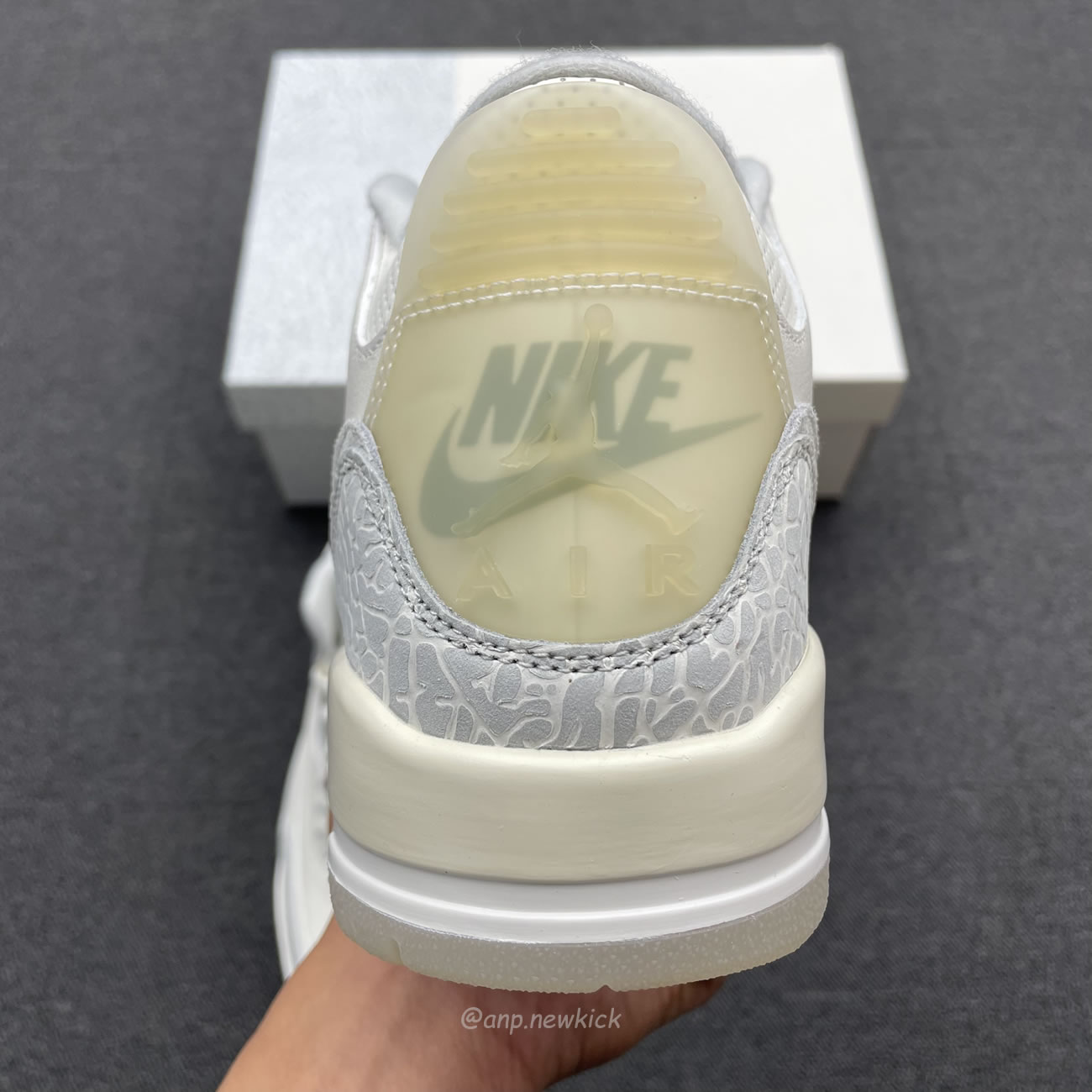 Air Jordan 3 Retro Craft Ivory Fj9479 100 (11) - newkick.cc