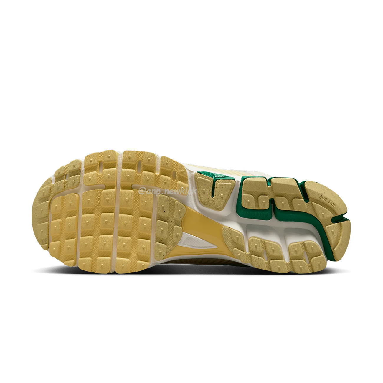 Nike Zoom Vomero 5 Malachite Alabaster Fn8361 100 (3) - newkick.cc