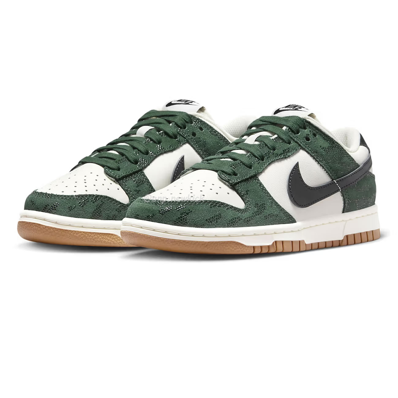 Nike Dunk Low Green Snake Womens Fq8893 397 (7) - newkick.cc