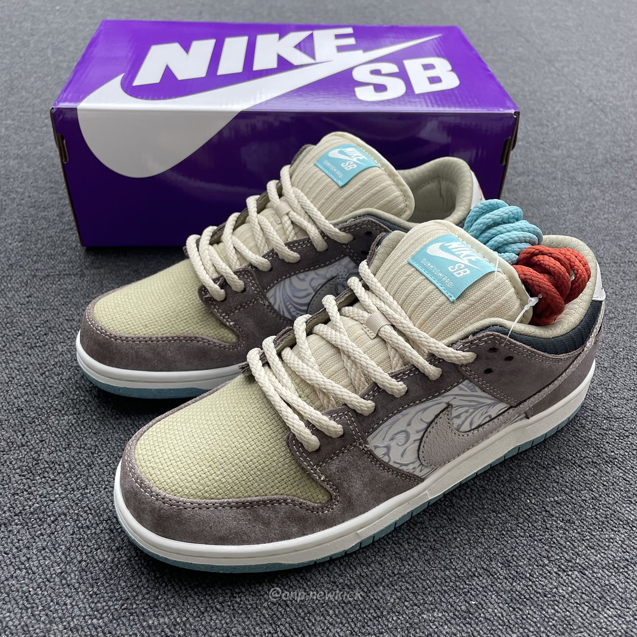 Nike Sb Dunk Low Big Money Savings Fz3129 200 (9) - newkick.cc