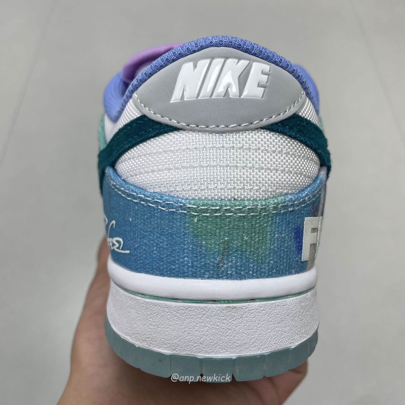 Nike Sb Dunk Low Futura Laboratories Bleached Aqua Hf6061 400 (8) - newkick.cc