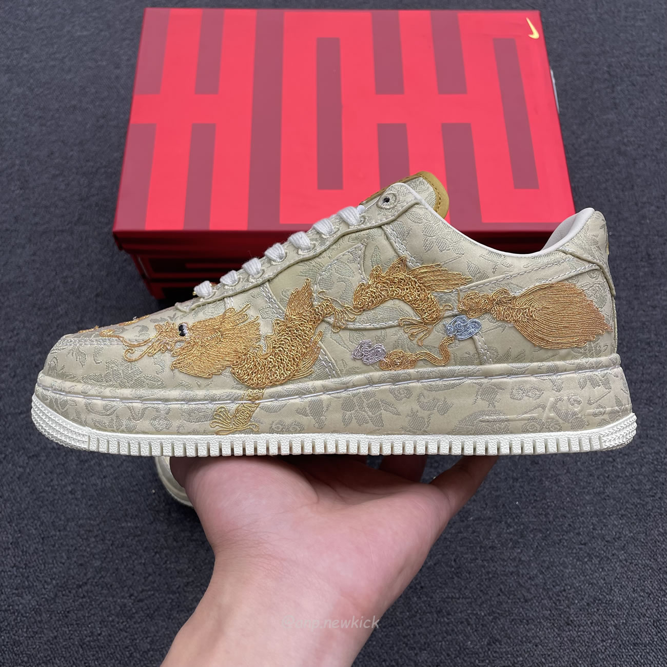 Nike Air Force 1 Low 07 Year Of The Dragon 2024 Hj4285 777 (2) - newkick.cc