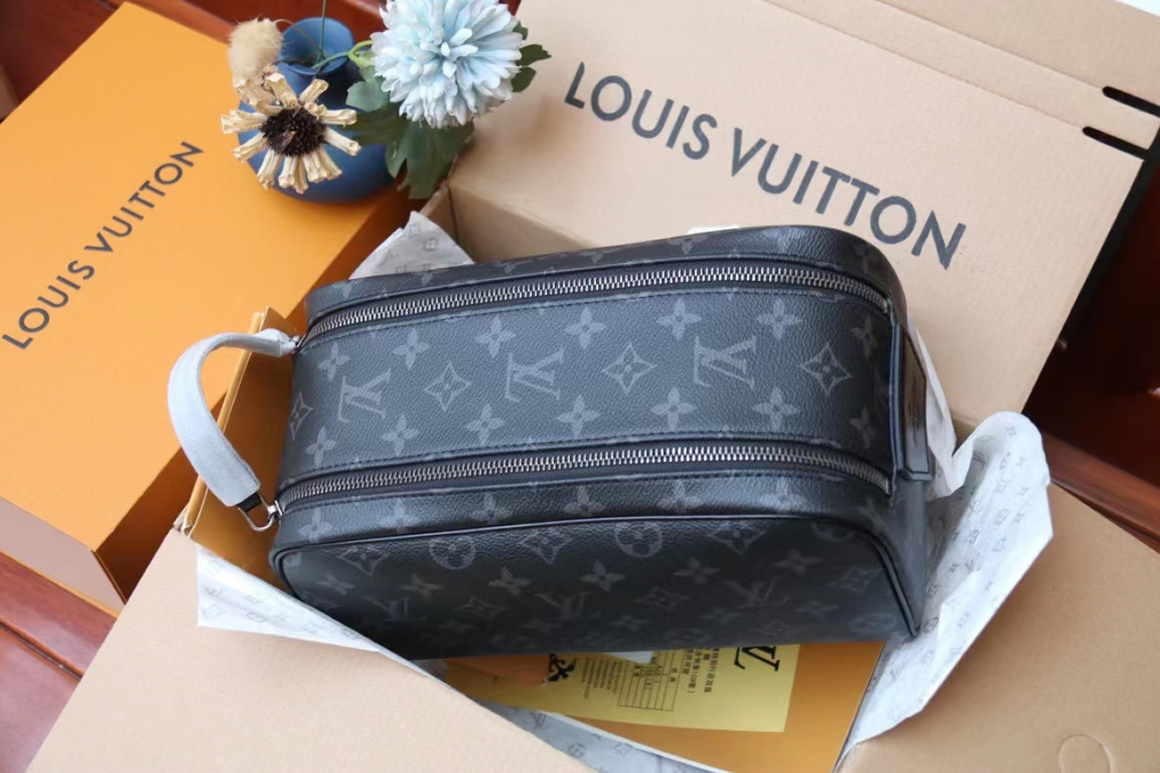 Louis Vuitton Dopp Kit M46354 (11) - newkick.cc