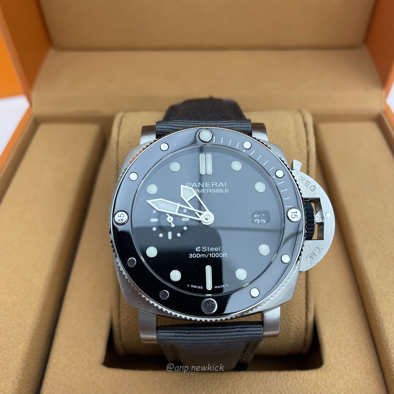 Panerai Luminor Submersible Pam1289 (8) - newkick.cc