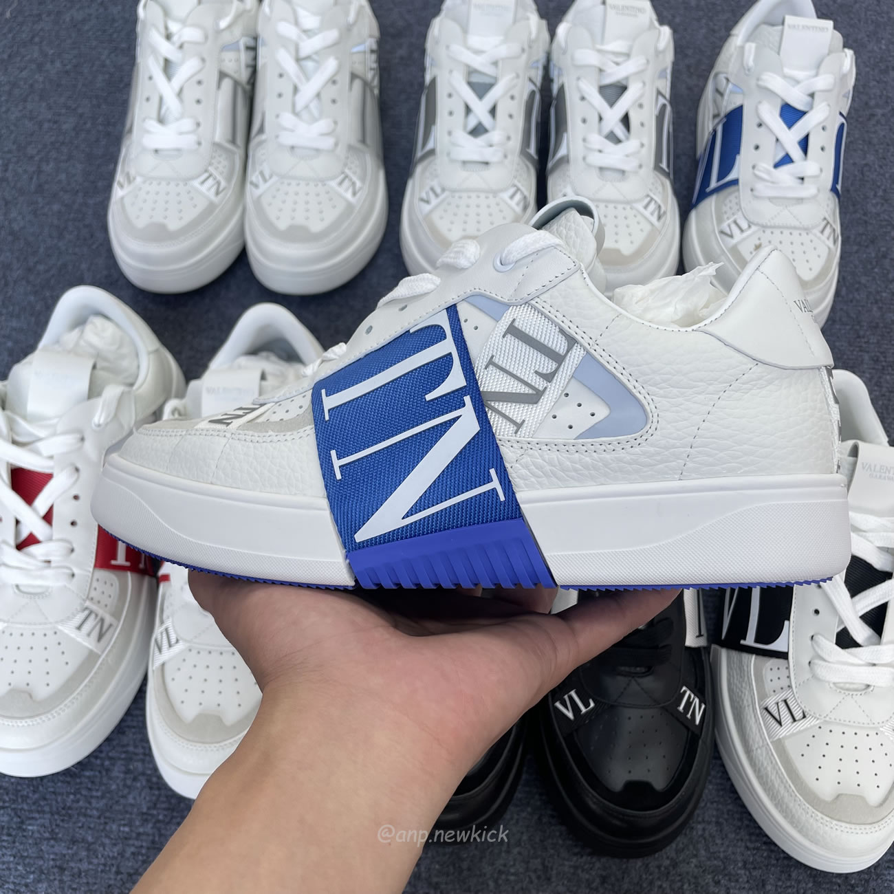 Valentino Garavani Vl7n Sneaker Low Top White Black Grey Red Blue Ys0c58wrq 24p (13) - newkick.cc