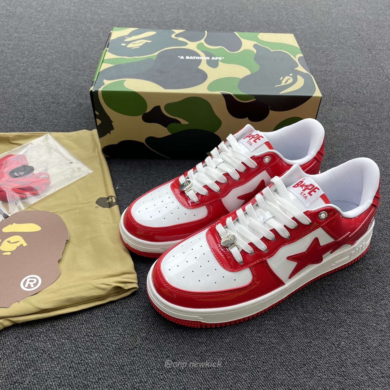 A Bathing Ape Bape Sta Patent Leather White Red 1i70 291 021 (6) - newkick.cc