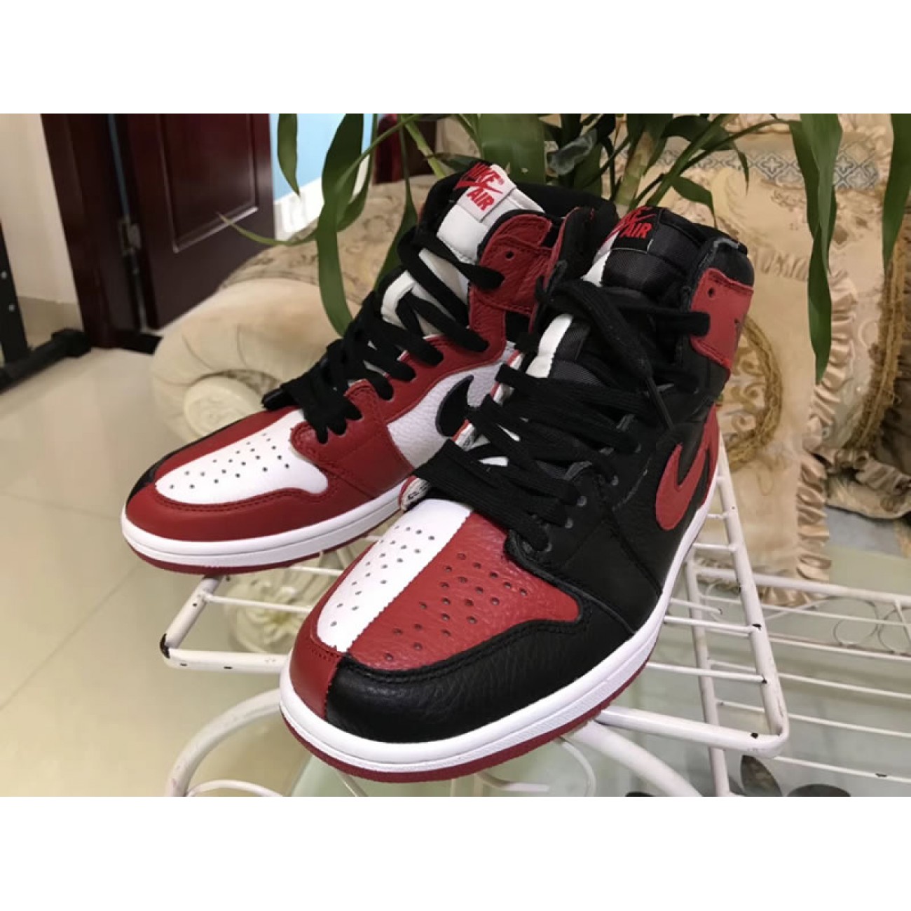 Air Jordan 1 "Homage to Home" 861428-061