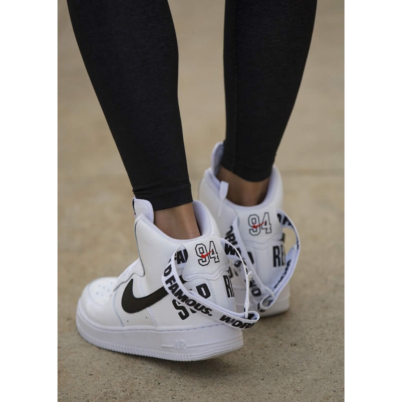 Supreme® x Nike Air Force 1 High SP World Famous 94 White/Black 698696-100