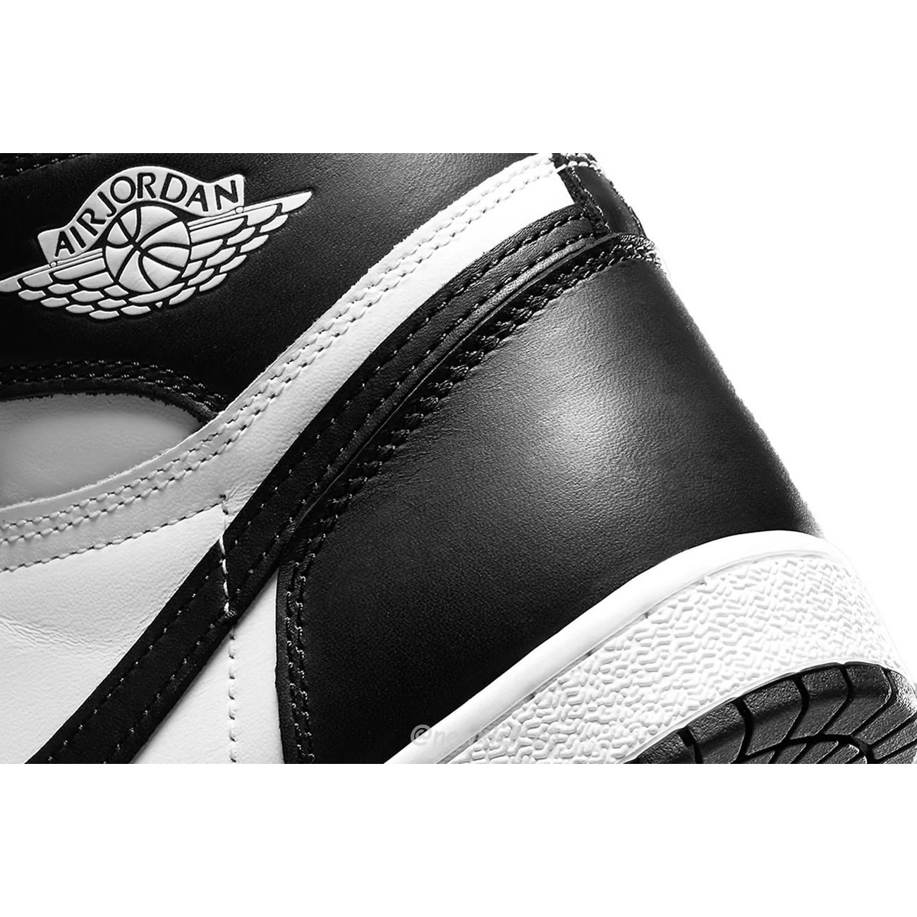 Air Jordan 1 Retro High 85 Black White 2023 BQ4422-001