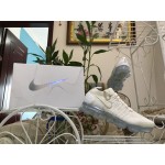 Wmns Nike Air VaporMax Flyknit 2.0 Light Cream 942843-201