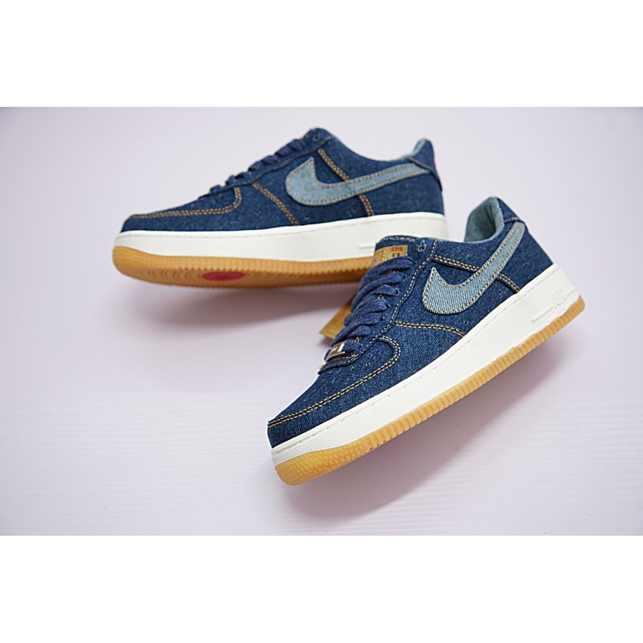 Levis x Nike Air Force 1 Low AO257-201