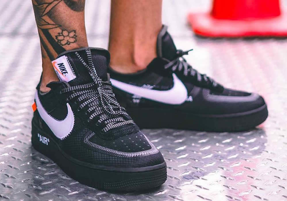 Off-White x Nike Air Force 1 Low 'Black/White' Shoes On Feet AO4606-001