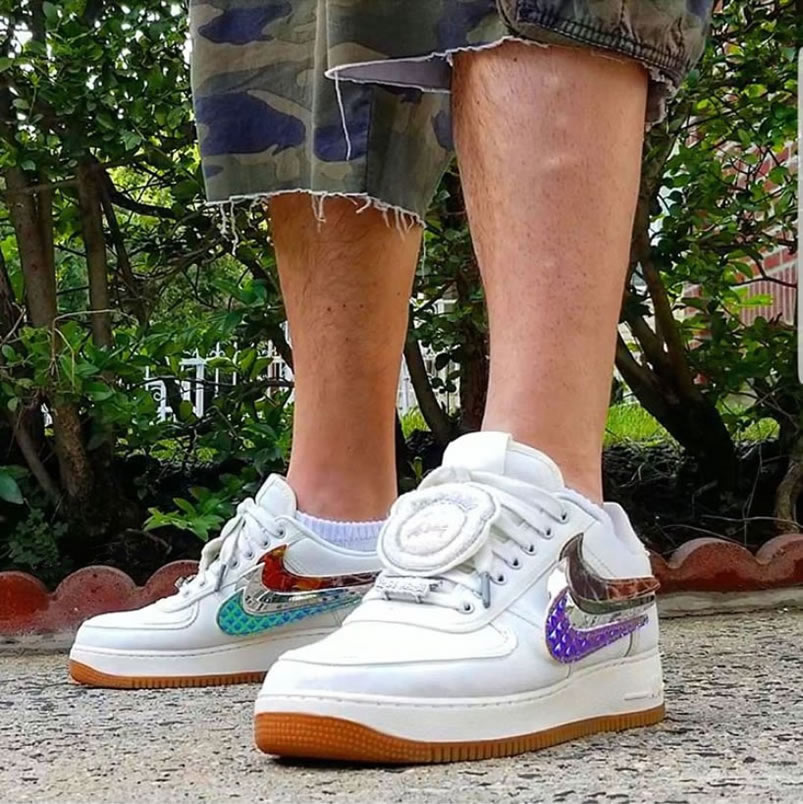 Travis Scott Nike Air Force 1 Low Sail On Feet Release Date For Sale Aq4211 101 (4) - newkick.cc